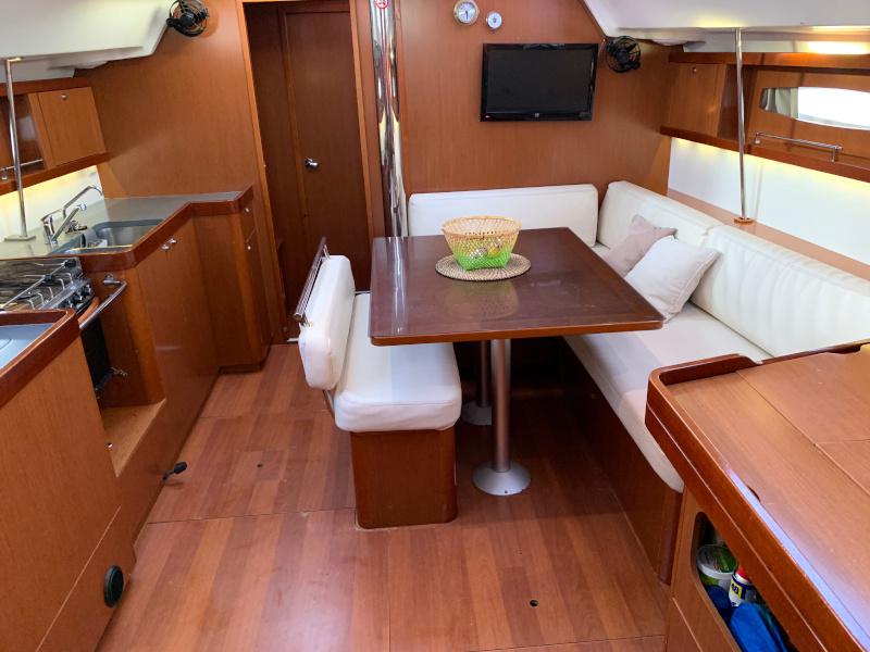 Book yachts online - sailboat - Oceanis 46 - Armonia - rent