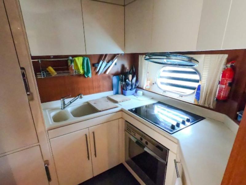 Book yachts online - motorboat - Riva Slendida 72 - Babluc - rent