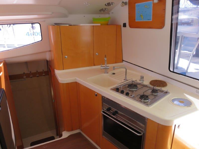 Book yachts online - catamaran - Mahé 36 - Chris Eden - rent