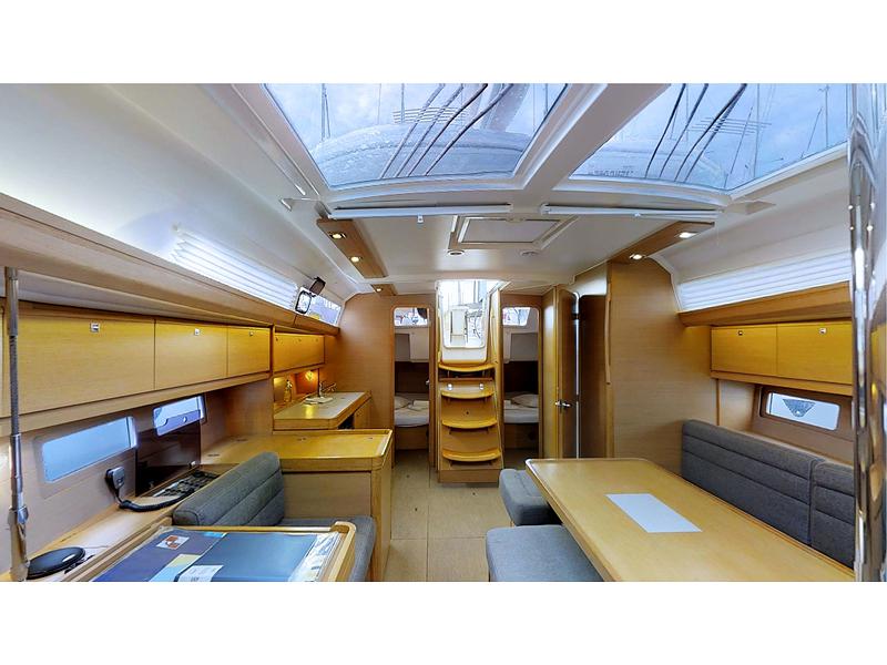 Book yachts online - sailboat - Dufour 410 Grand Large - Lily FB - rent