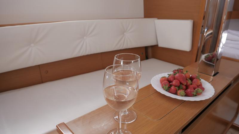 Book yachts online - sailboat - Sun Odyssey 349 - Cica - rent