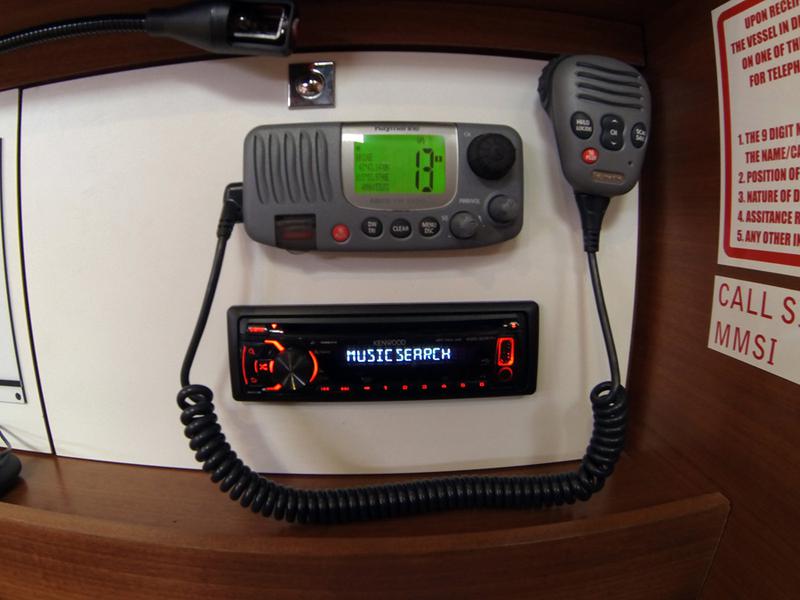 Book yachts online - sailboat - Dufour 445 GL - Secret life - BT - rent