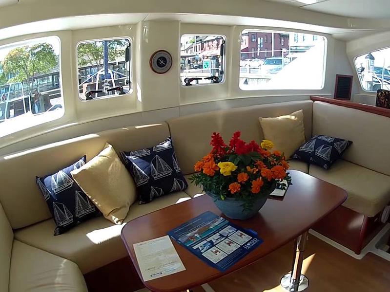 Book yachts online - catamaran - Leopard 38 - Adamus (Solar panel) - rent