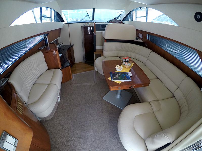 Book yachts online - motorboat - Fairline Phantom 40 - Fair Play (Jet ski - option with extra charge) - rent