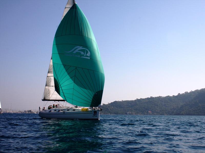 Book yachts online - sailboat - Harmony 42 - Nerina - rent