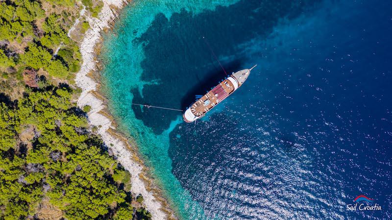 Book yachts online - motorboat - Motoryacht Queen Jelena - Queen Jelena - rent