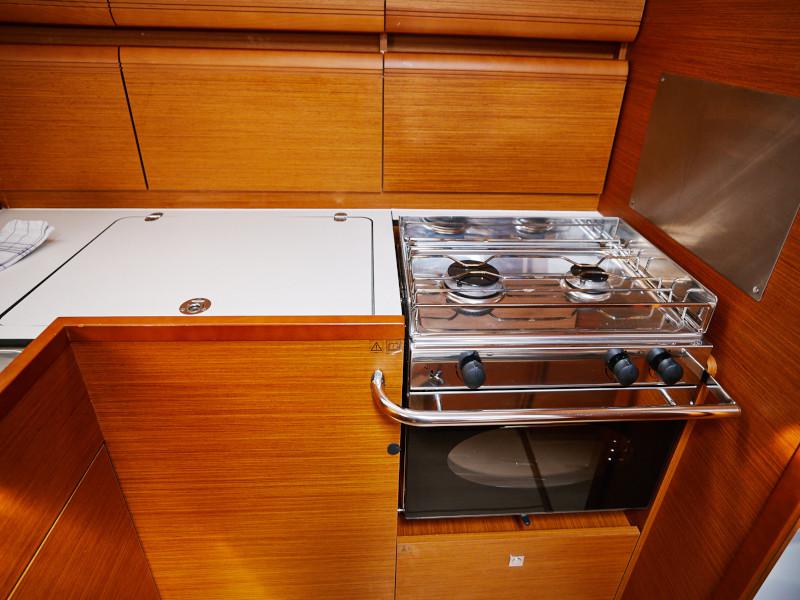 Book yachts online - sailboat - Sun Odyssey 449 - Marica - rent
