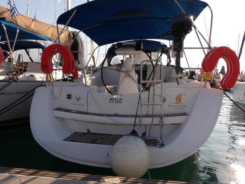 Book yachts online - sailboat - Sun Odyssey 36i - Bella - rent