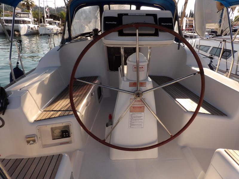 Book yachts online - sailboat - Sun Odyssey 36i - Marina - rent
