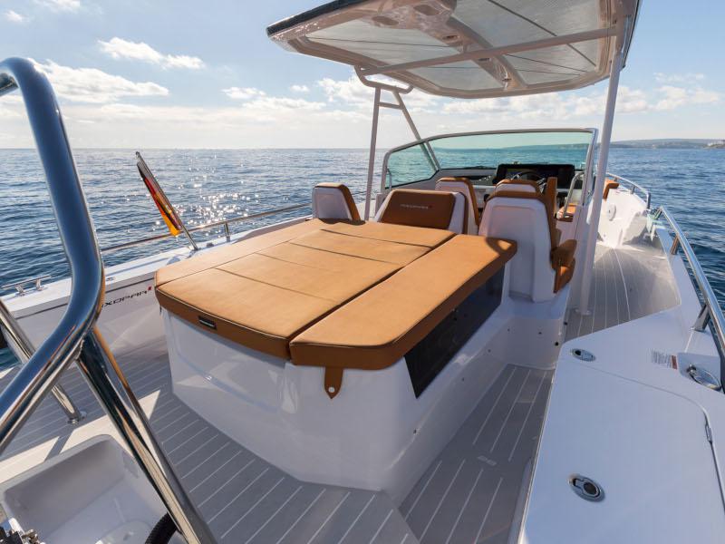 Book yachts online - motorboat - Axopar 28 T-Top - Maliza - rent