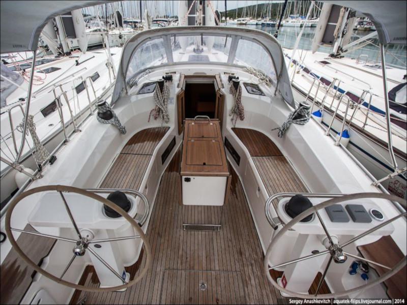 Book yachts online - sailboat - Bavaria Cruiser 45 - Lučina - rent