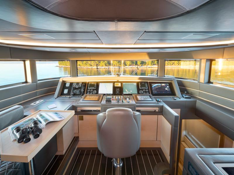 Book yachts online - motorboat - Delfino 93 - Ocean Drive - rent