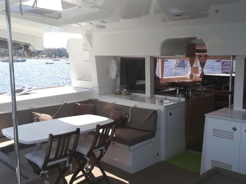 Book yachts online - catamaran - Lagoon 450 - Allegra - rent