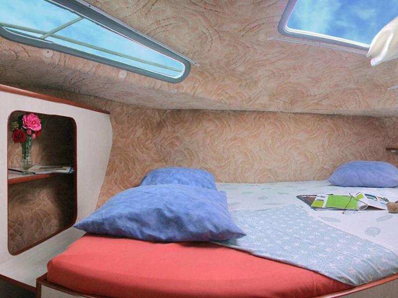 Book yachts online - motorboat - Sedan 1310 - ALTO FR - rent
