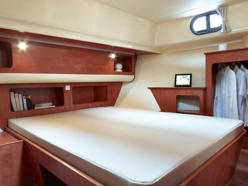 Book yachts online - motorboat - Estivale Sixto - DOLE FR - rent
