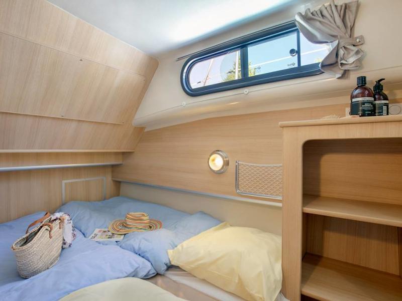 Book yachts online - motorboat - Octo Fly C - LAURABUC FR - rent