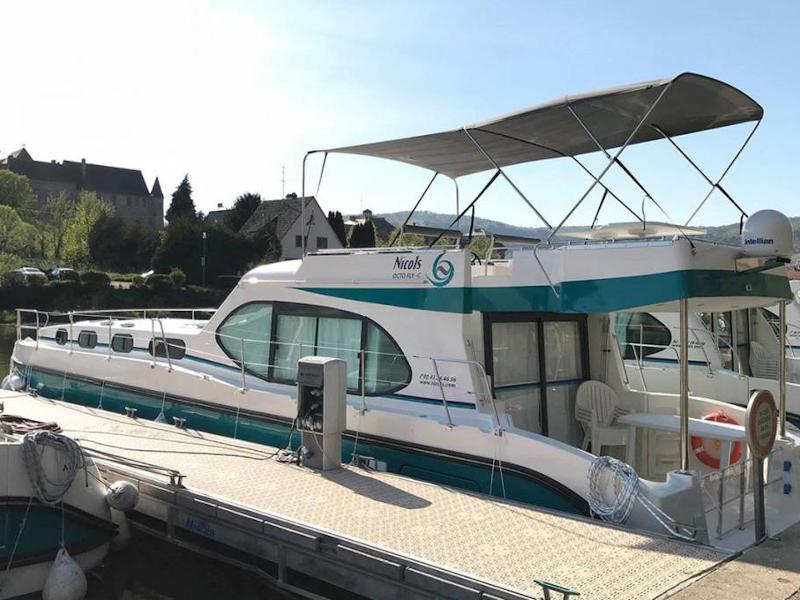 Book yachts online - motorboat - Octo Fly C - STRASBOURG FR - rent