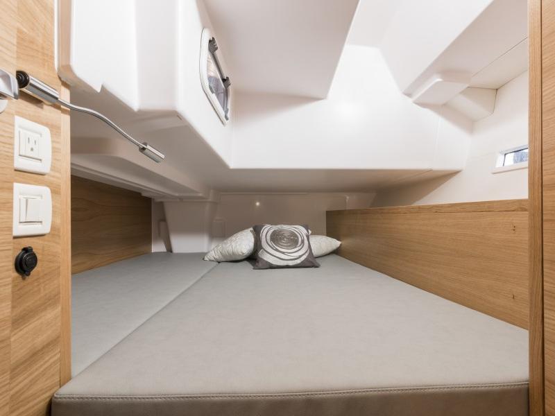 Book yachts online - sailboat - Salona 380 (2 cabin) - Salona II - rent