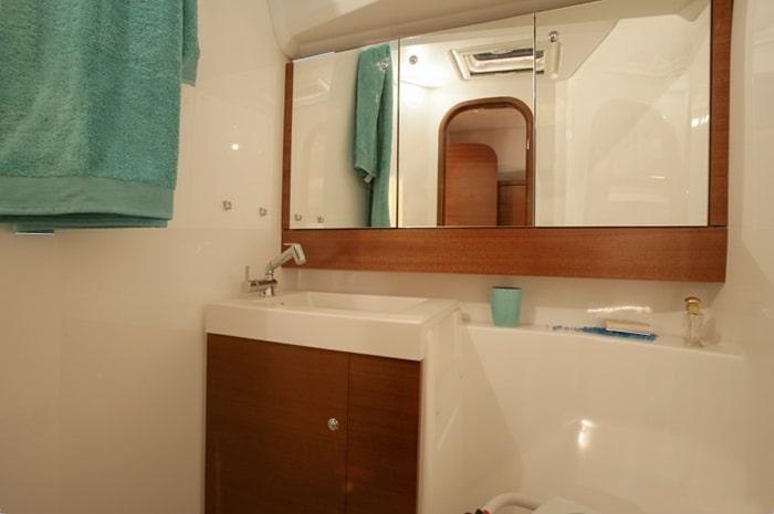 Book yachts online - sailboat - Dufour 405 Grand Large - Ricarda - rent