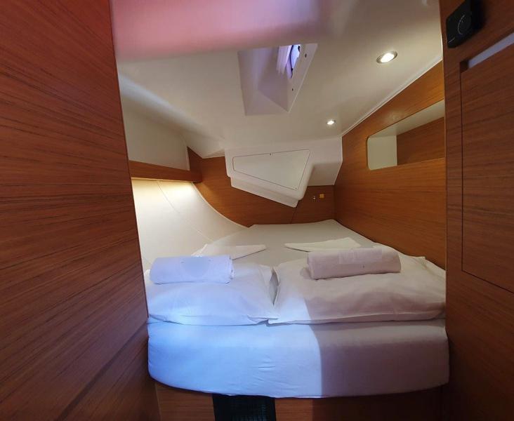 Book yachts online - sailboat - Elan 50 Impression - SUZY - rent