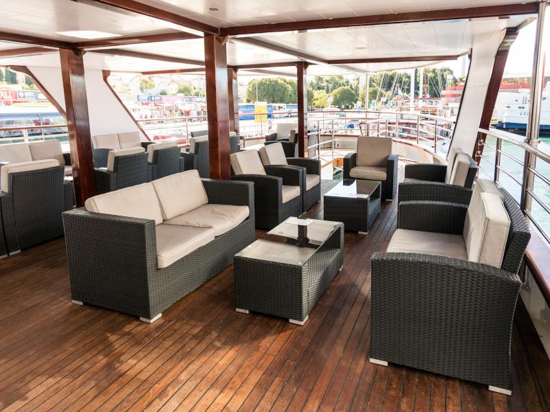 Book yachts online - motorboat - Motoryacht - Stella Maris - rent