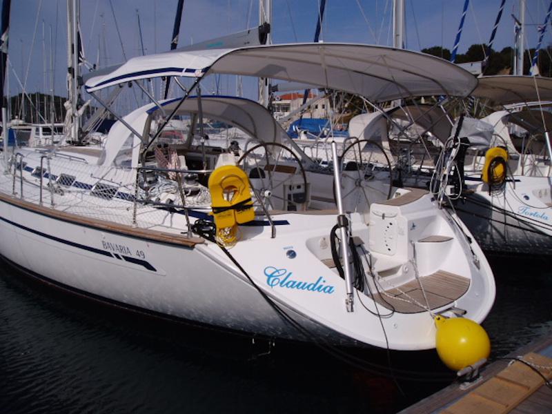Book yachts online - sailboat - Bavaria 49 - Claudia - rent
