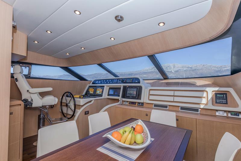 Book yachts online - motorboat - Maiora 20S - HOPE I  - rent