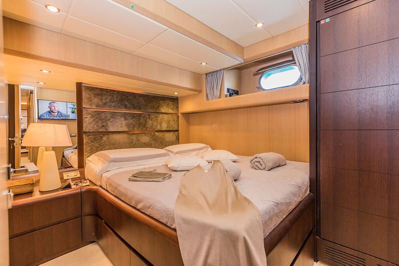 Book yachts online - motorboat - Maiora 20S - HOPE I  - rent