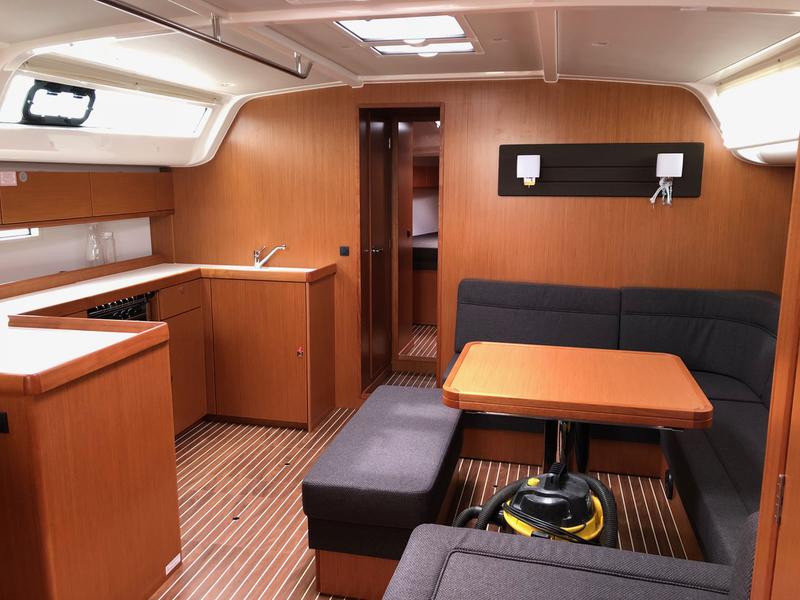 Book yachts online - sailboat - Bavaria 51 Cruiser_2018 - SY_2043 - rent