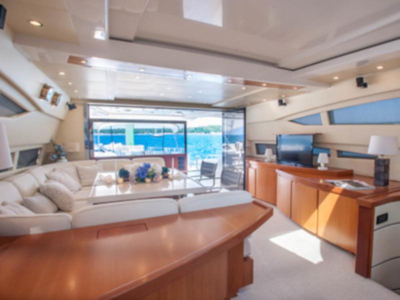 Book yachts online - motorboat - Dalla Pieta 86 - Sea Lady - rent