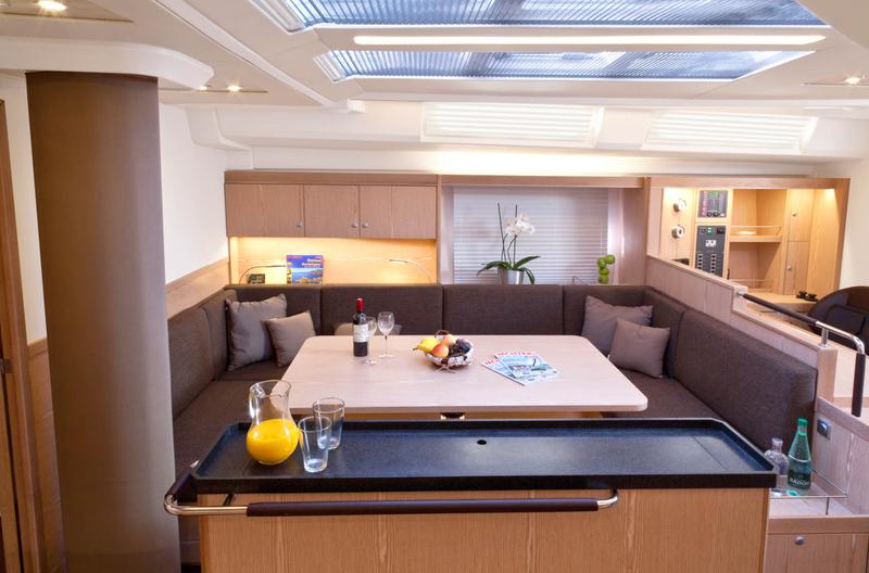 Book yachts online - sailboat - Hanse 575 - ARIA - rent