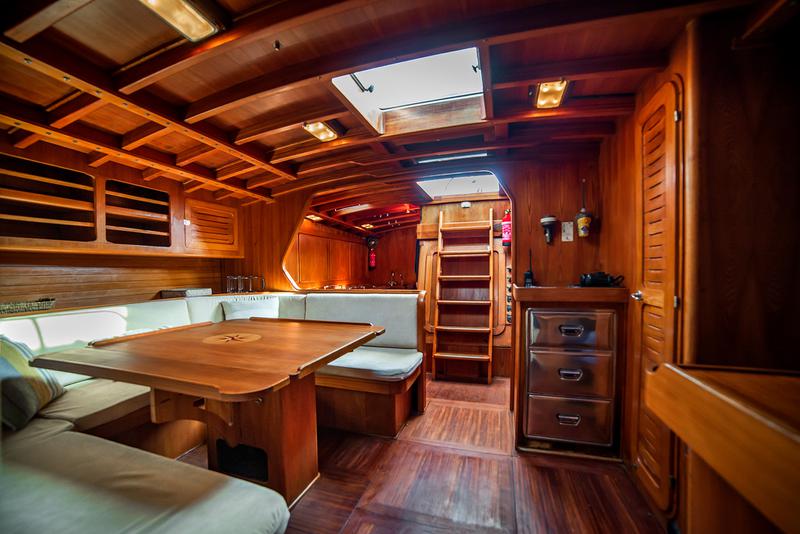 Book yachts online - sailboat - Moschini Sorrento Vagabundo 53 - Pepolo - Moschini Sorrento Vagabundo 53 - rent