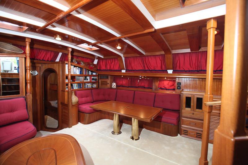 Book yachts online - sailboat - Scorpio 72 - Morgane - rent