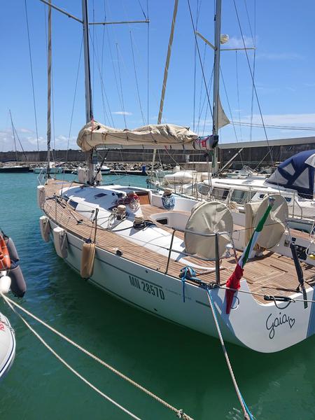 Book yachts online - sailboat - Comet 45s - Gaia - rent