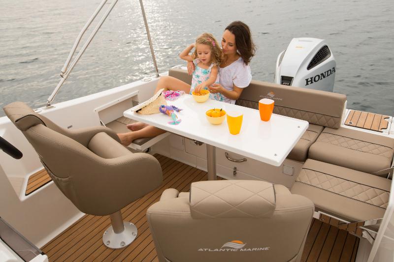 Book yachts online - motorboat - Atlantic Marine Sun Cruiser 690 - Mery - rent