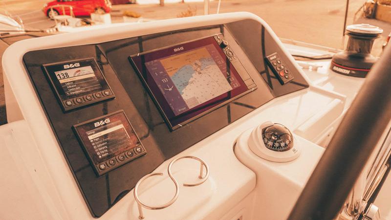 Book yachts online - catamaran - Lagoon 450 - Mia - rent