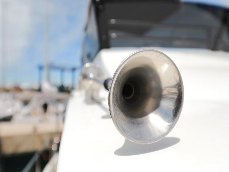 Book yachts online - motorboat - Futura 40 Grand Horizon - VESPUCCI - rent