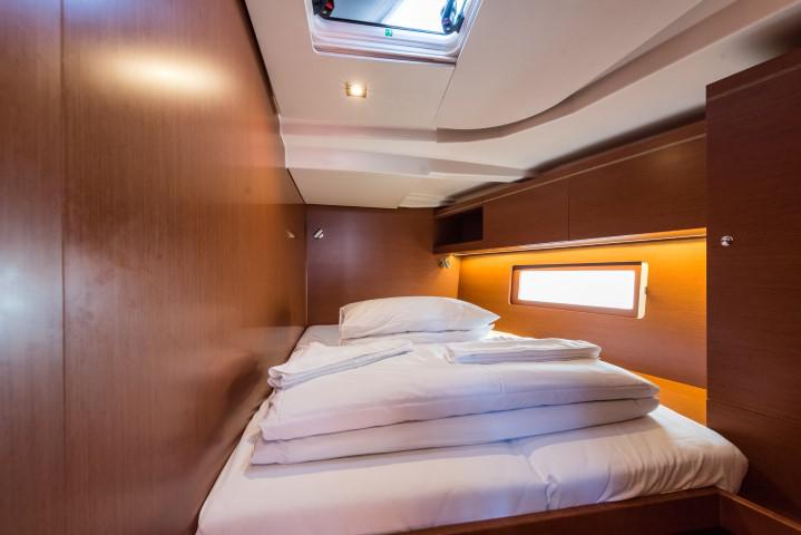 Book yachts online - sailboat - Oceanis 51.1 - ANNETTE -  AC and generator - rent