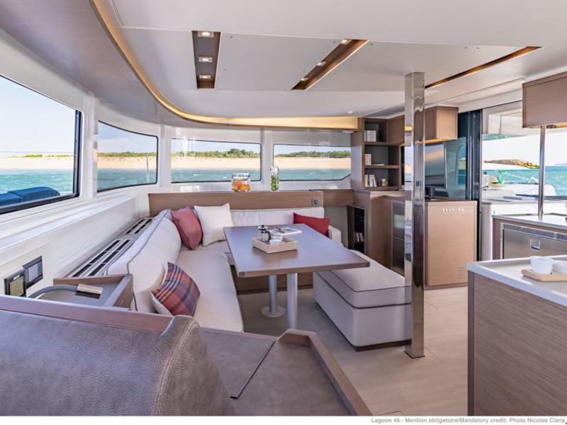 Book yachts online - catamaran - Lagoon 46 A/C &amp; GEN &amp; WM - SEA STAR - rent