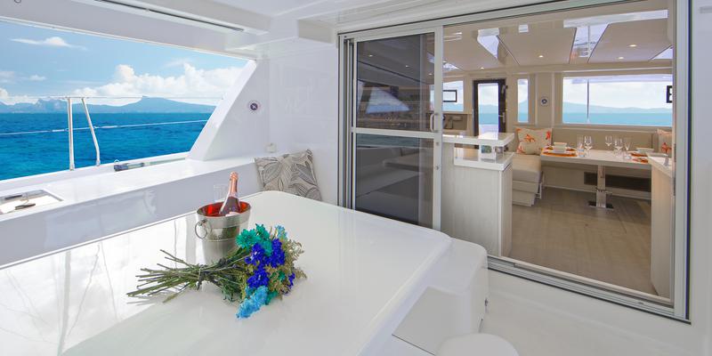 Book yachts online - catamaran - Moorings 4800 - Moorings 4800 (2015) - rent