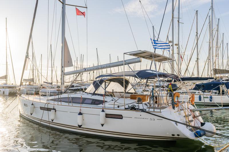 Book yachts online - sailboat - Jeanneau 53 (5 cabs) - PEARL - rent