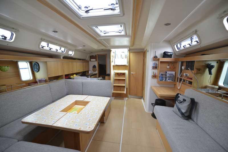 Book yachts online - sailboat - Hanse 445 - Luna dei mari - rent