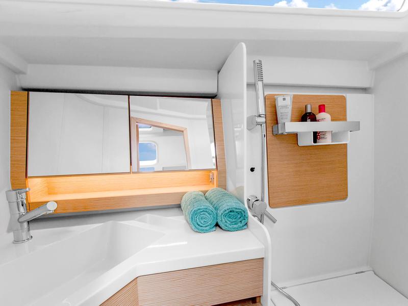 Book yachts online - sailboat - Hanse 388 - New.1 2022 - rent