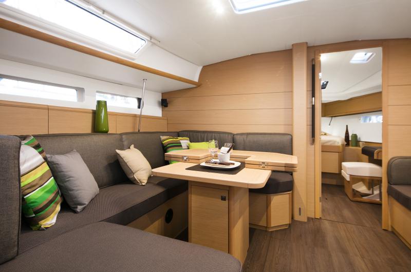 Book yachts online - sailboat - Sun Odyssey 479 - Breaking Away - rent