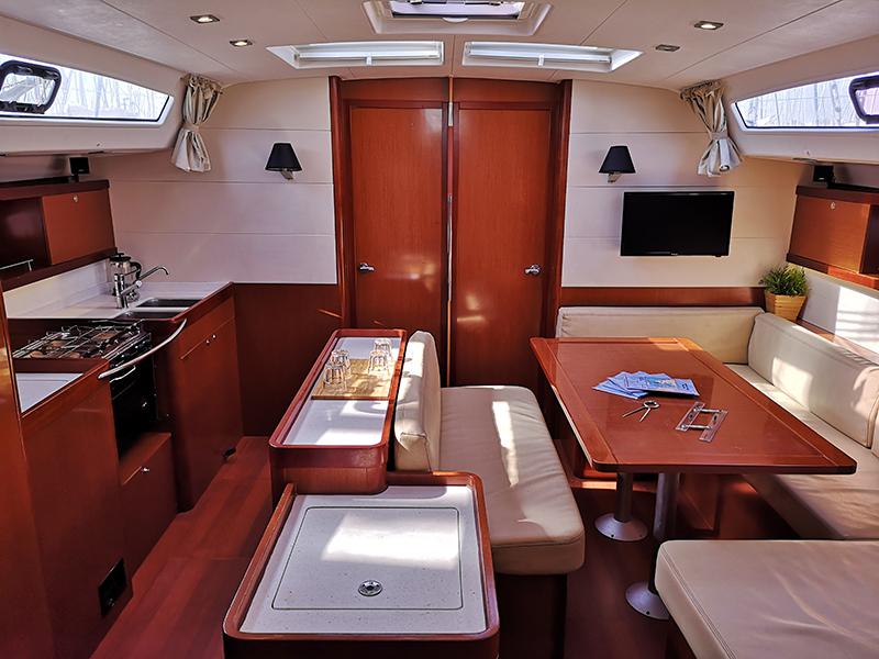 Book yachts online - sailboat - Oceanis 50 Family - Oceanis 50 - rent