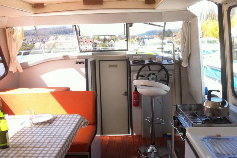 Book yachts online - motorboat - Riviera 920 - TOULON - rent