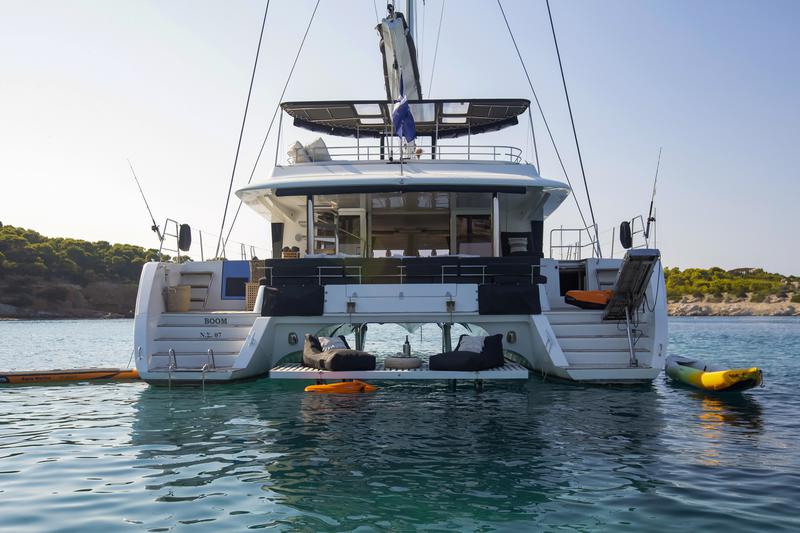 Book yachts online - catamaran - Lagoon 560 S2 - BOOM - rent