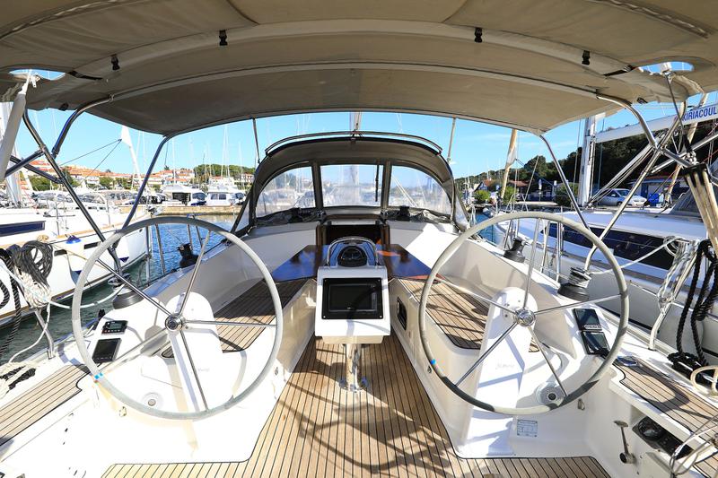 Book yachts online - sailboat - Bavaria Cruiser 37 (2) - Spagi &amp; Lidi - rent