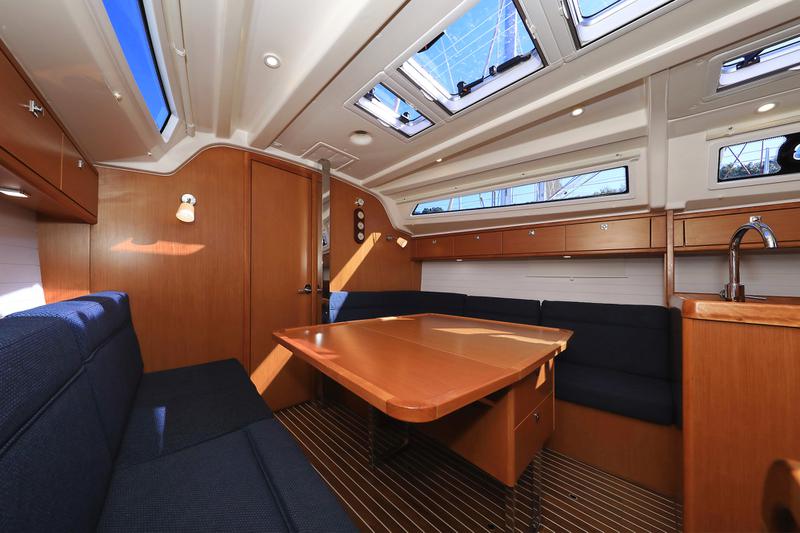 Book yachts online - sailboat - Bavaria Cruiser 37 (2) - Spagi &amp; Lidi - rent
