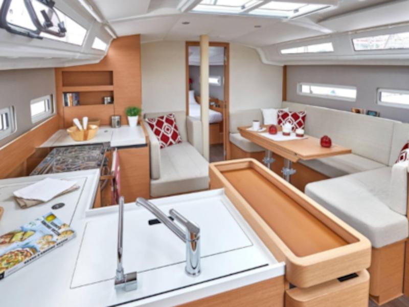 Book yachts online - sailboat - Sun Odyssey 410 - NEW SO410 ATH - rent